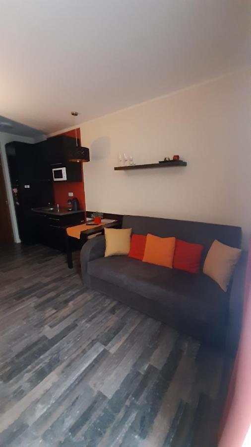 4 ÁSZ Deluxe Apartman Gyula Exterior foto