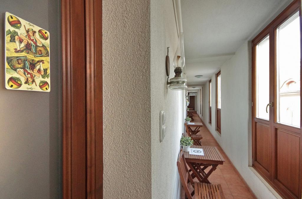 4 ÁSZ Deluxe Apartman Gyula Exterior foto